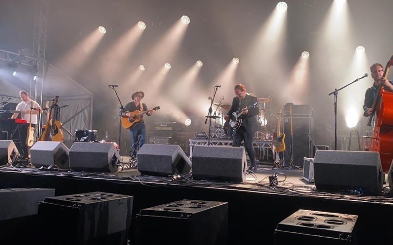 Chasing+Mumford-1
