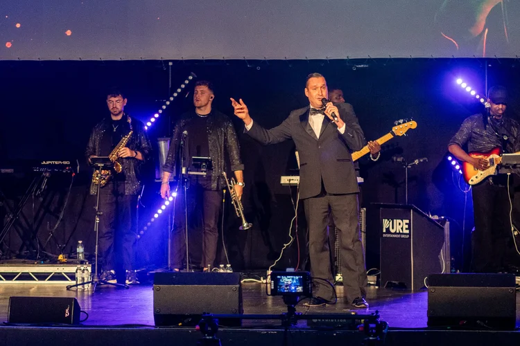 Frank+Sinatra+Tribute (1)