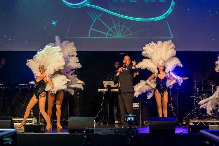 Frank+Sinatra+Tribute (2)